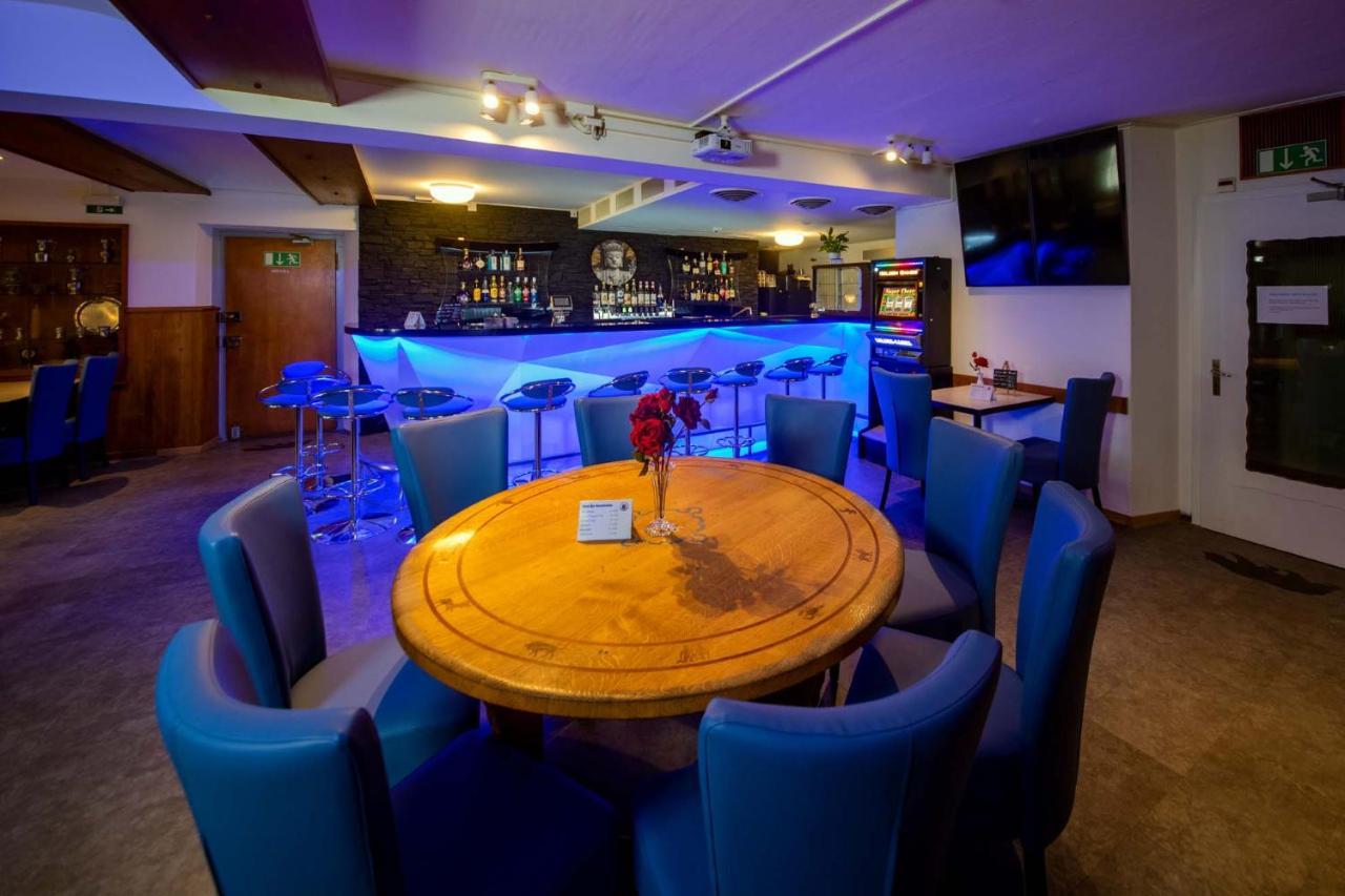 Boutique Hotel & Restaurant Baeren 里根伯格 外观 照片
